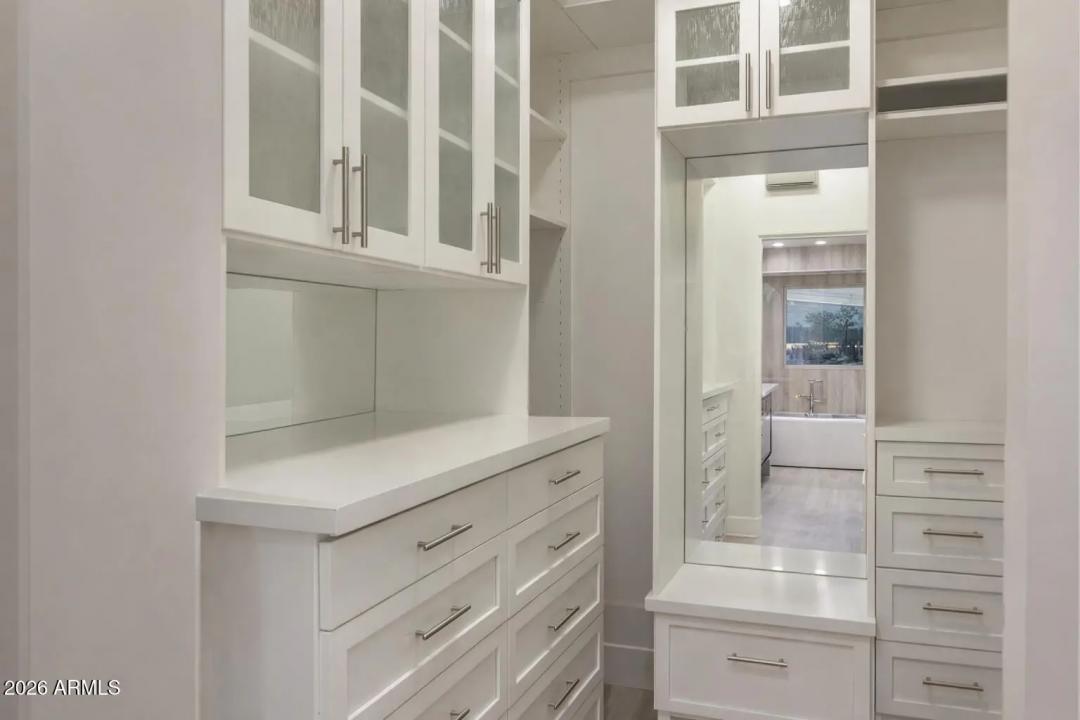 Real Estate Picture 21