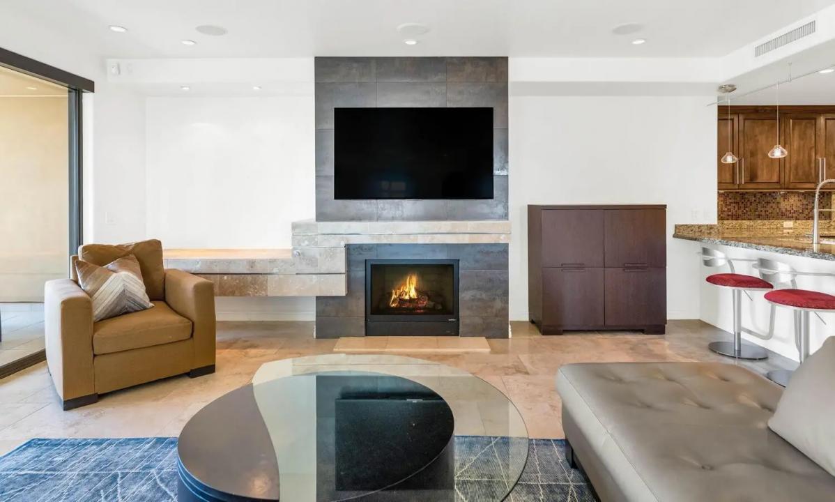 Real Estate Picture 20