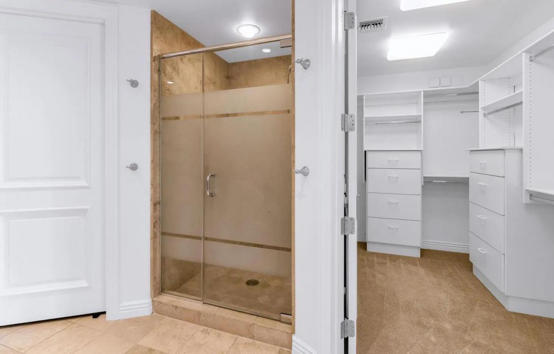 Real Estate Picture 27