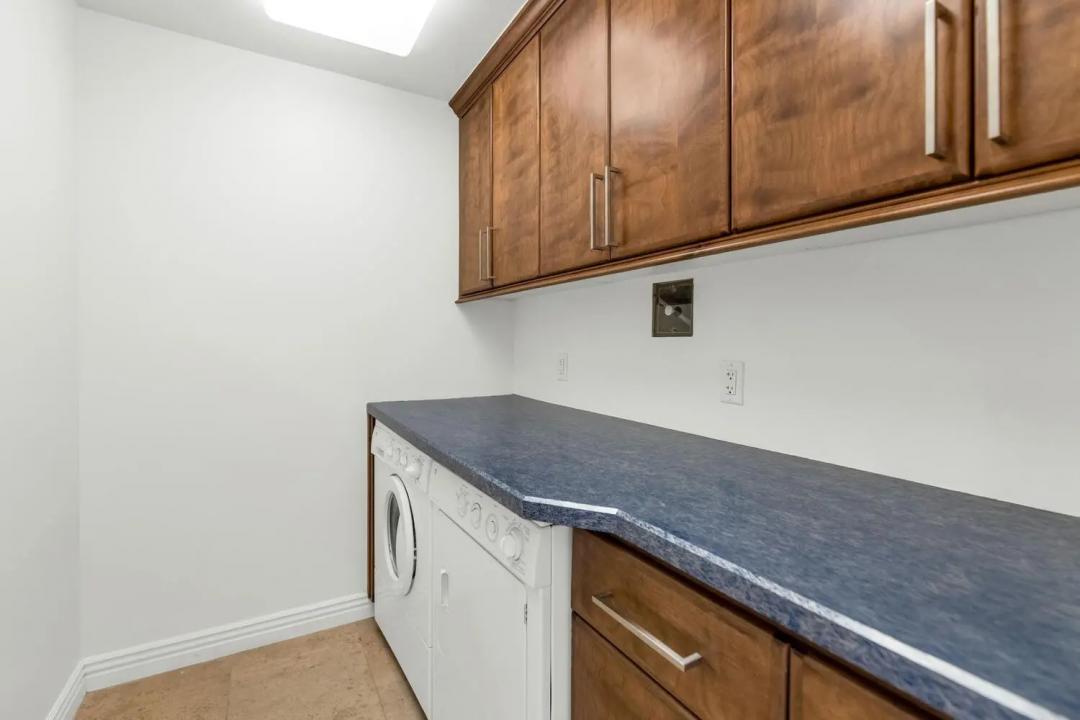 Real Estate Picture 31