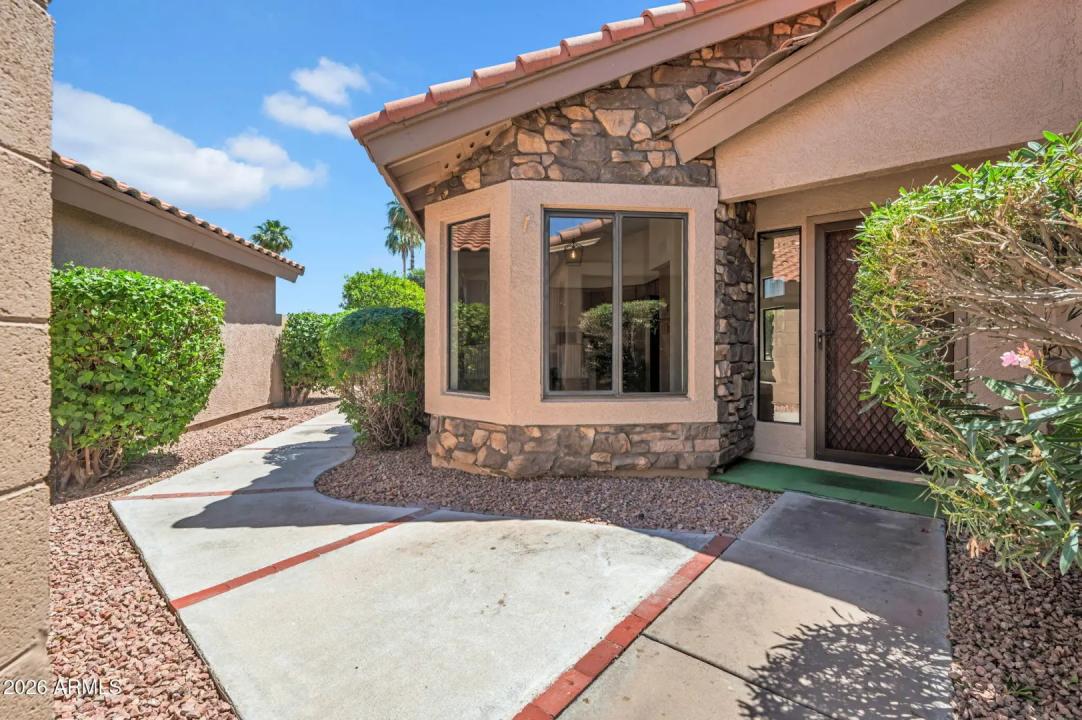 Real Estate Picture 2