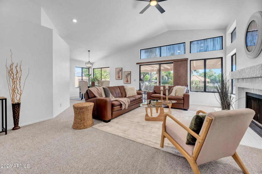 Real Estate Picture 5
