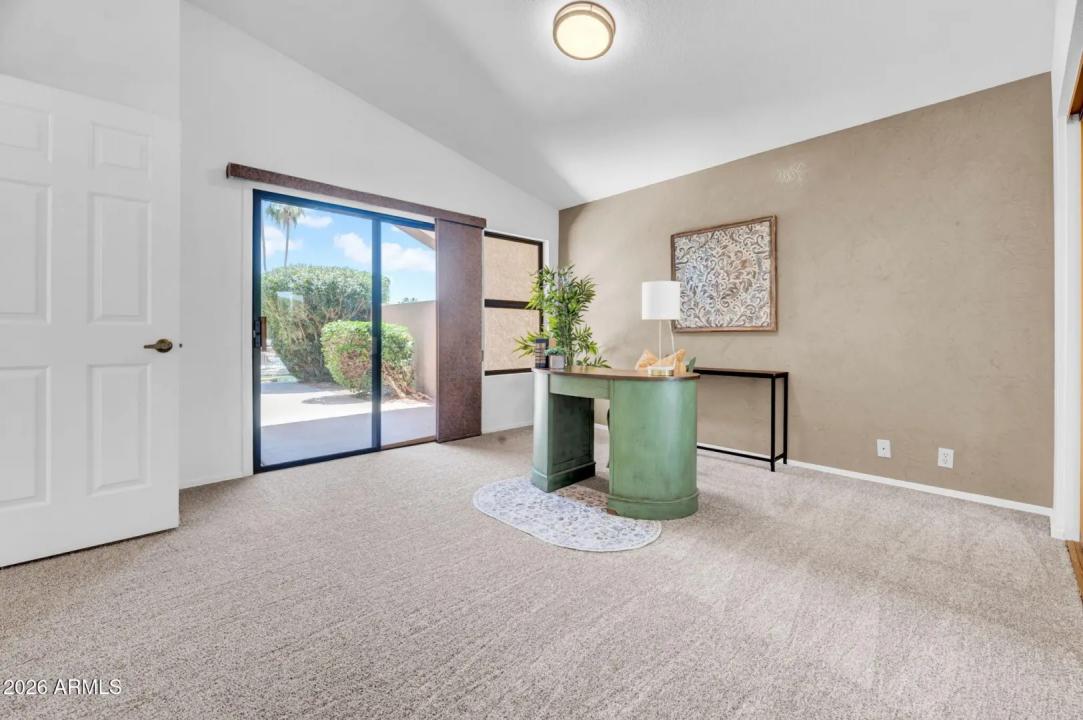 Real Estate Picture 17