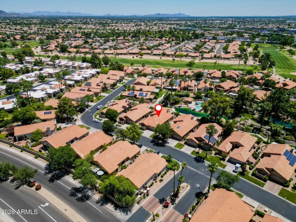 Real Estate Picture 34
