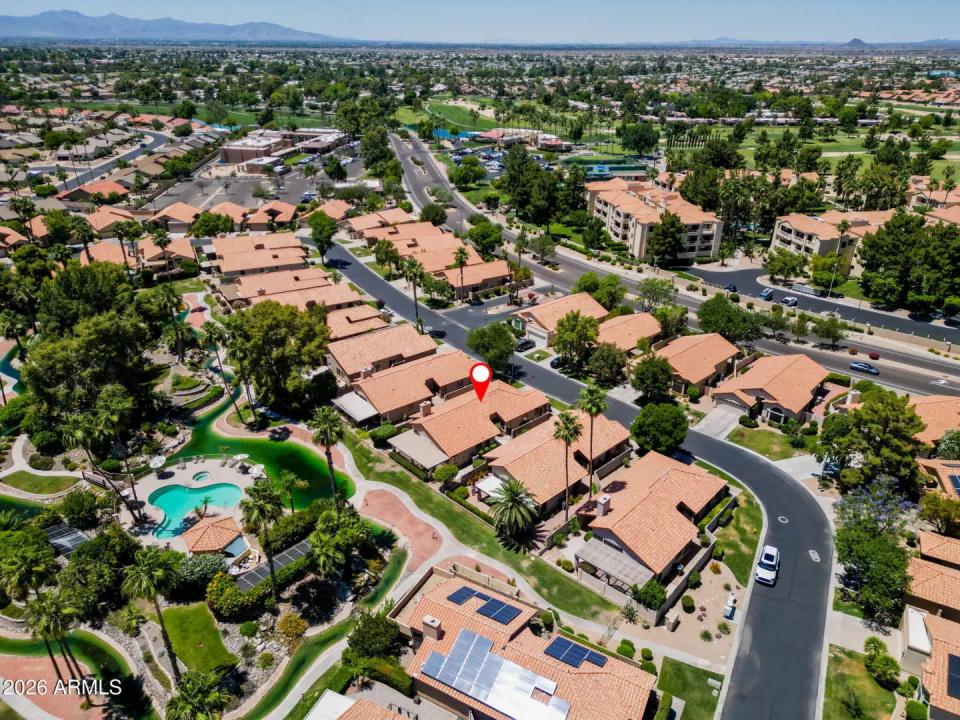 Real Estate Picture 36
