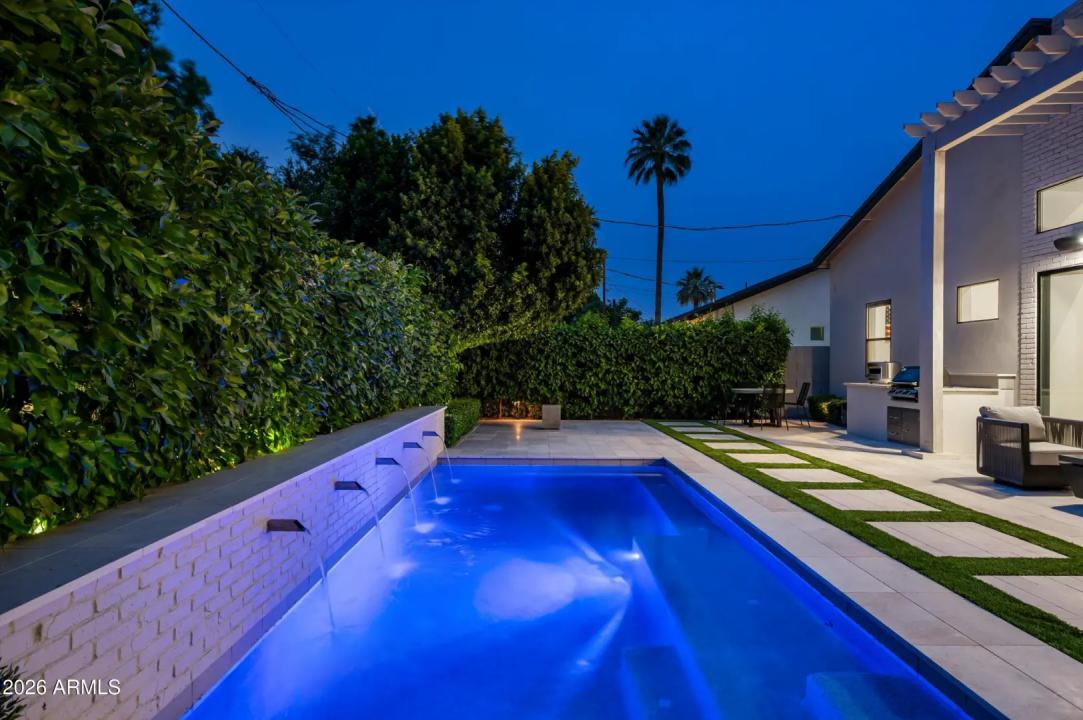 Real Estate Picture 44