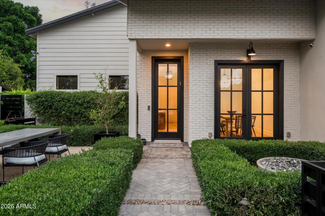 Real Estate Picture 48
