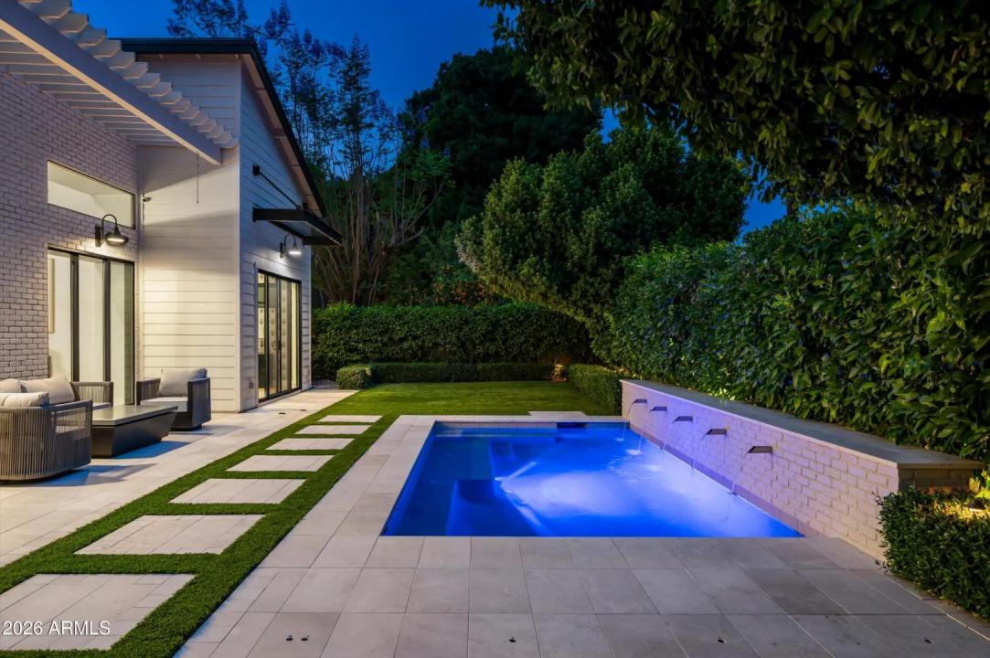 Real Estate Picture 45