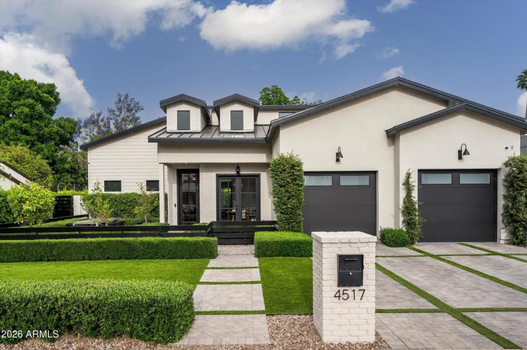 Real Estate Picture 4