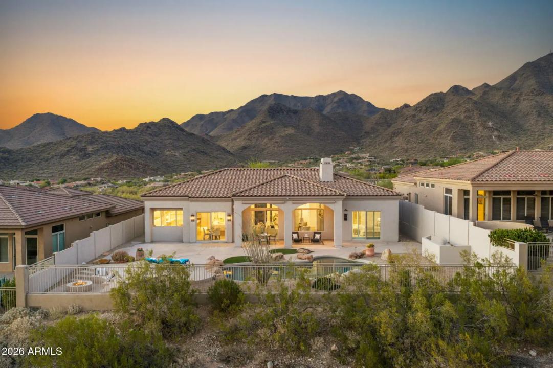 Real Estate Picture 24
