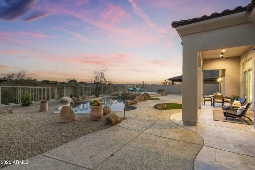 Real Estate Picture 32