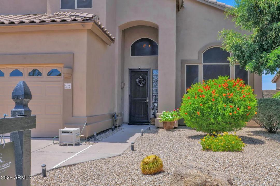 Real Estate Picture 5
