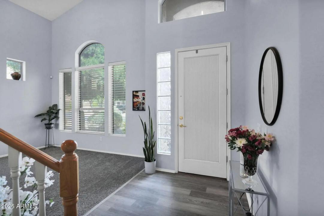 Real Estate Picture 6