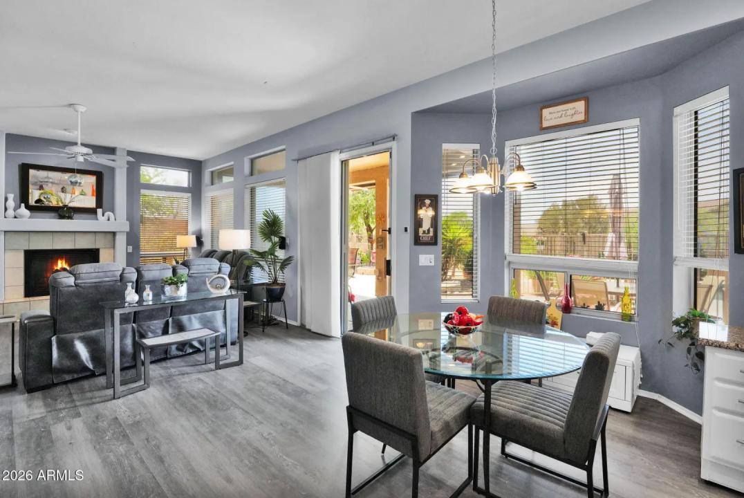 Real Estate Picture 15
