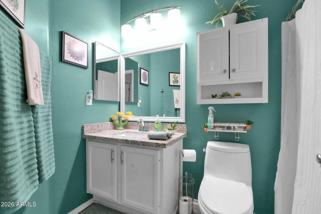 Real Estate Picture 20