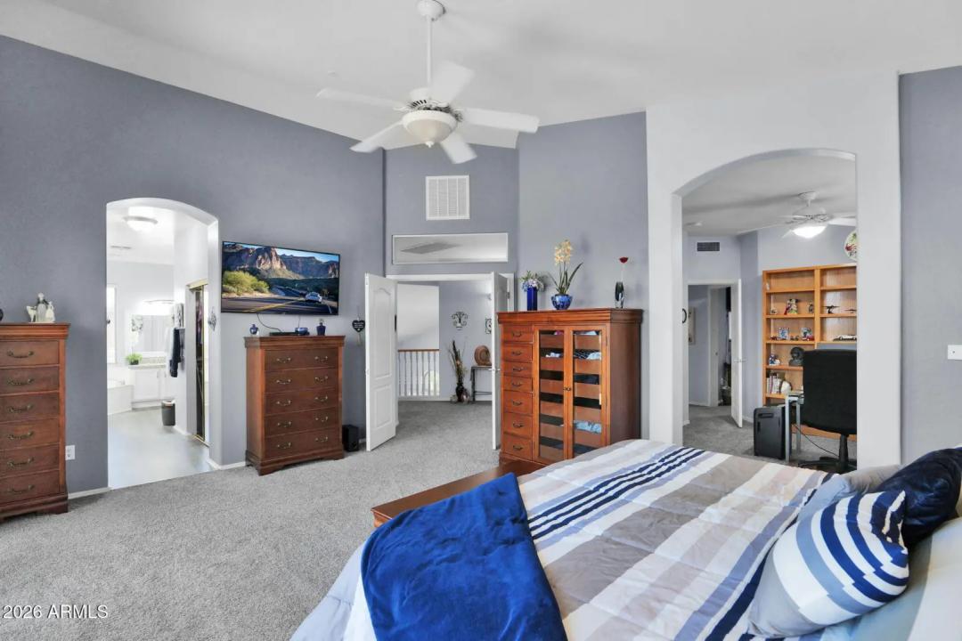 Real Estate Picture 28