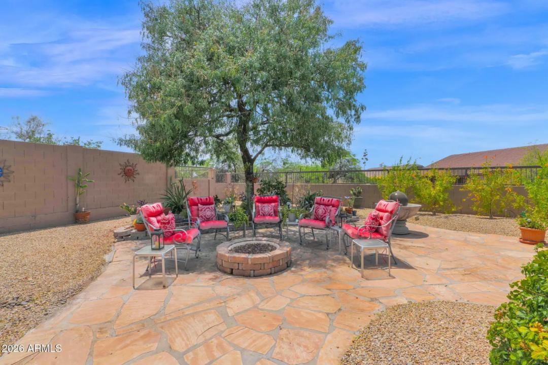 Real Estate Picture 43