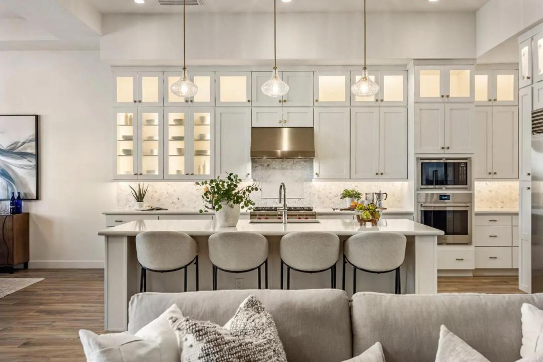 Real Estate Picture 17
