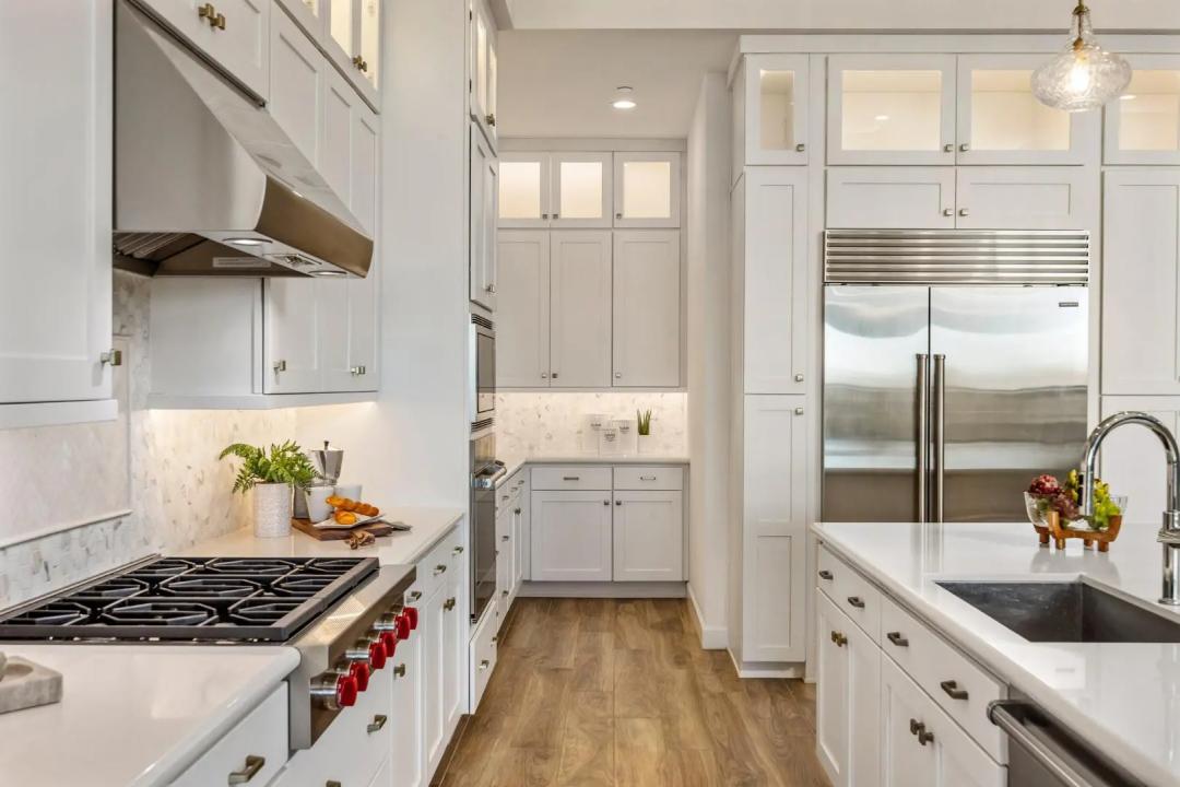 Real Estate Picture 21