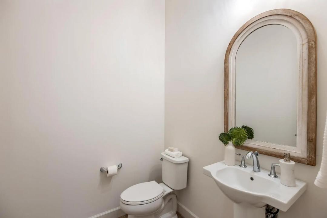 Real Estate Picture 52