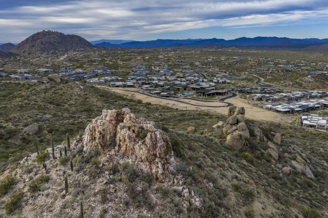 Real Estate Picture 77
