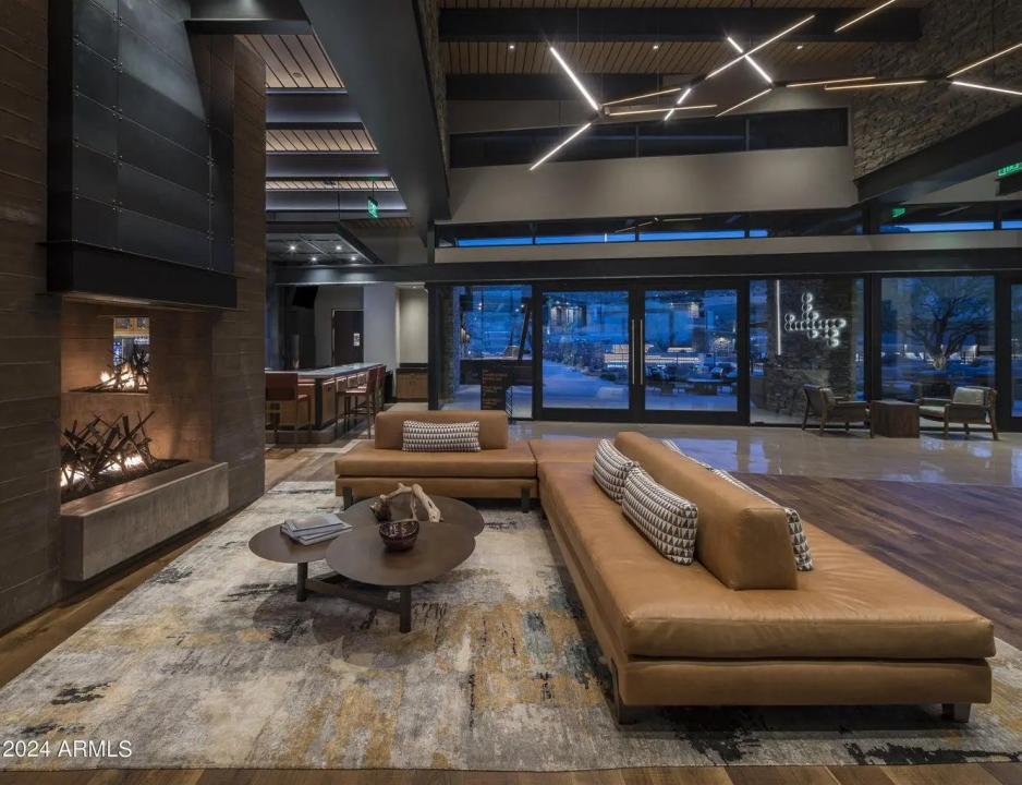 Real Estate Picture 98