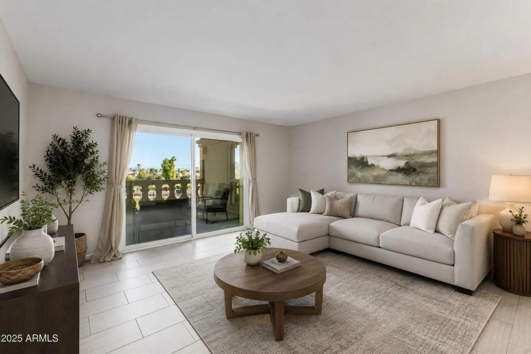 Real Estate Picture 6
