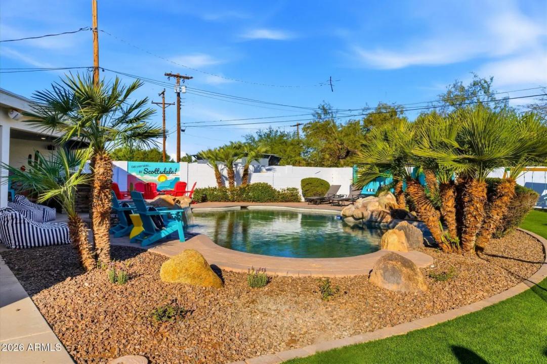 Real Estate Picture 26