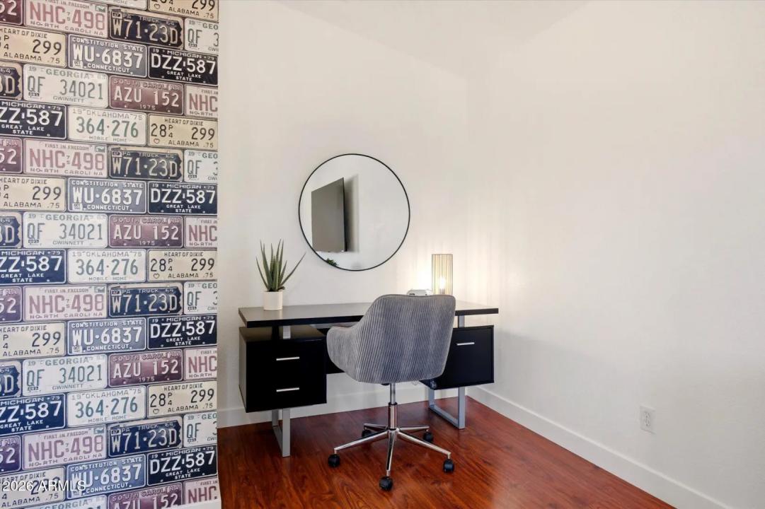Real Estate Picture 34