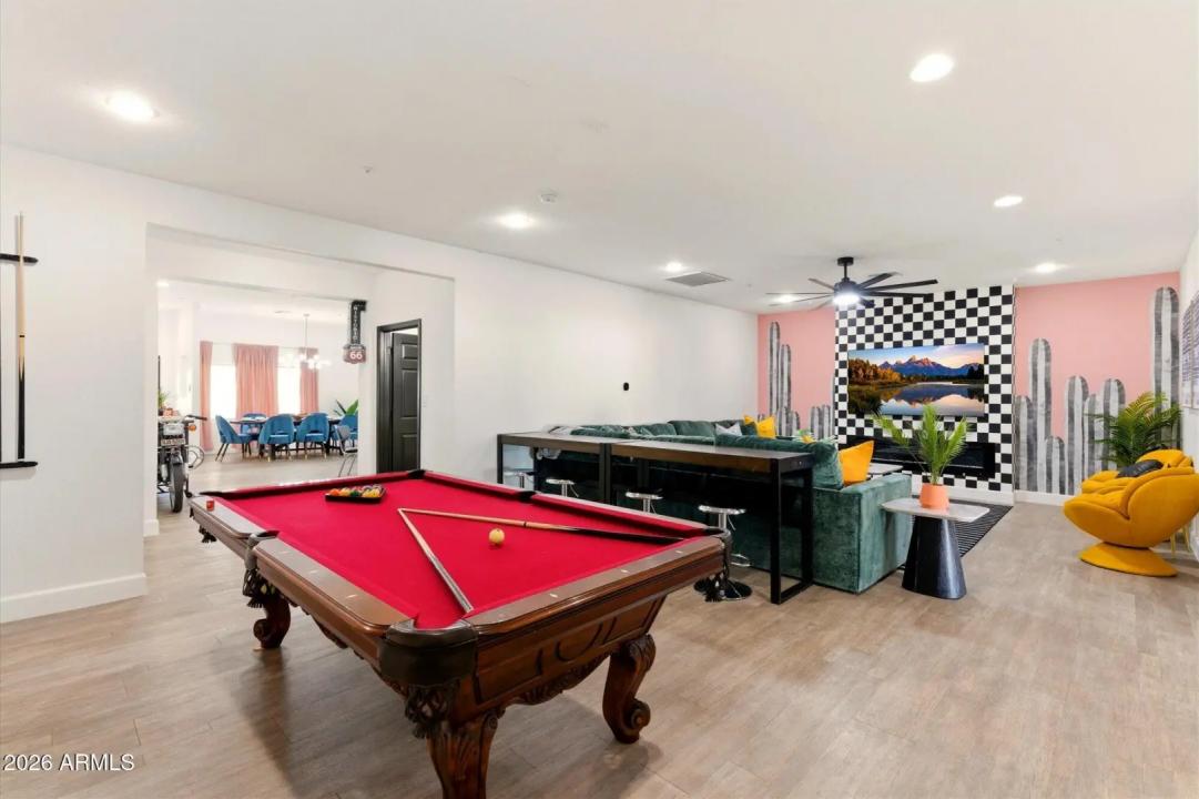 Real Estate Picture 37