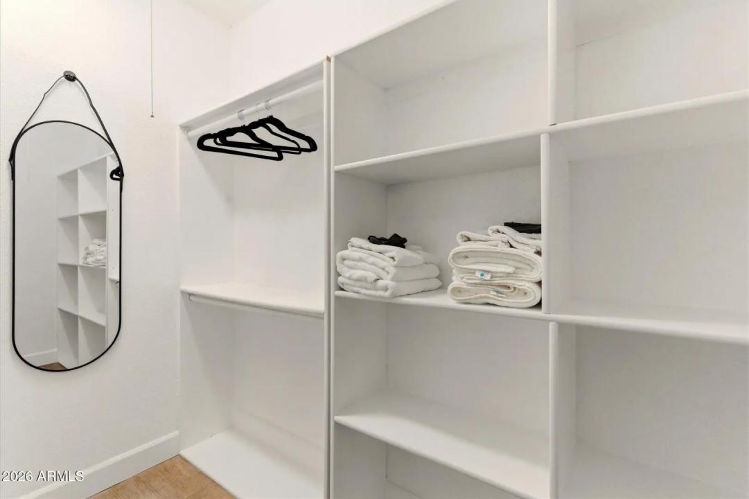 Real Estate Picture 39