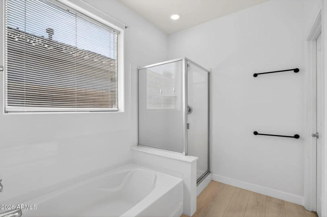 Real Estate Picture 26