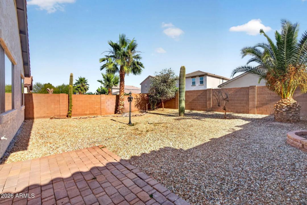 Real Estate Picture 39