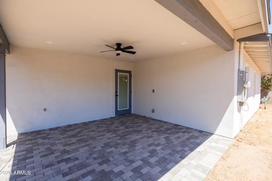 Real Estate Picture 26
