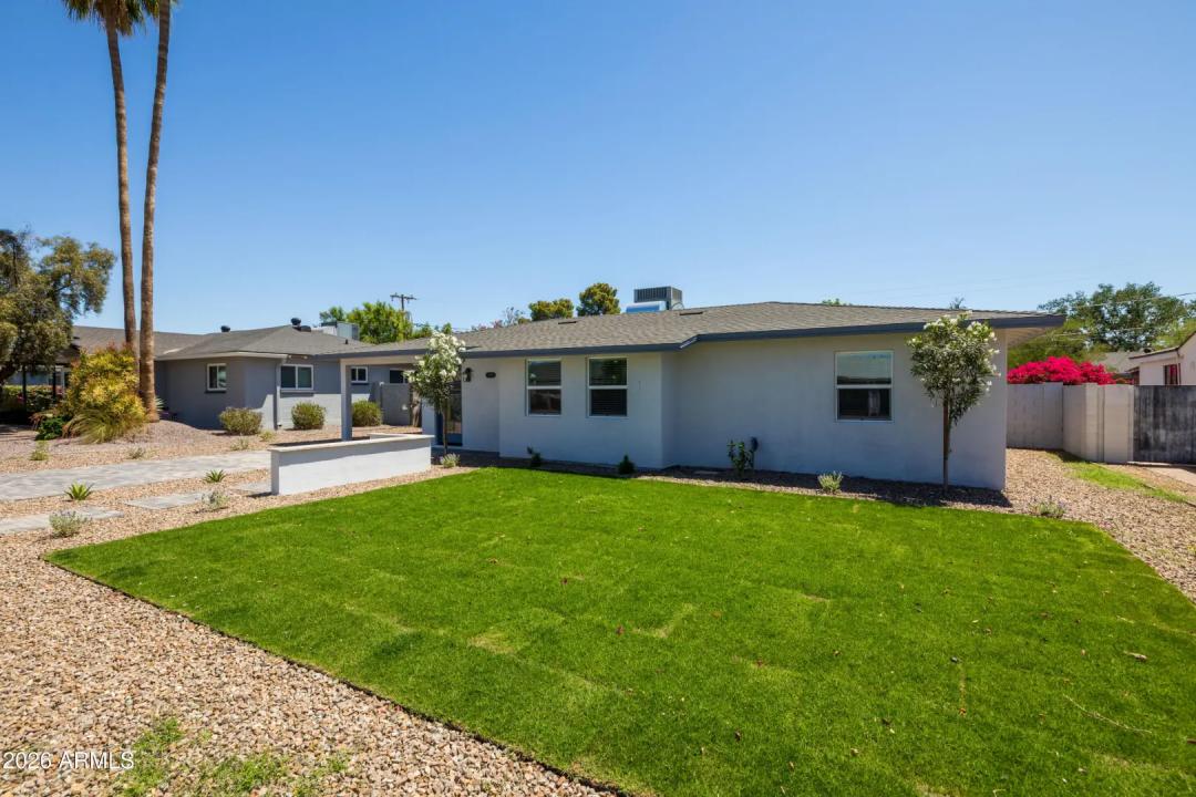 Real Estate Picture 35