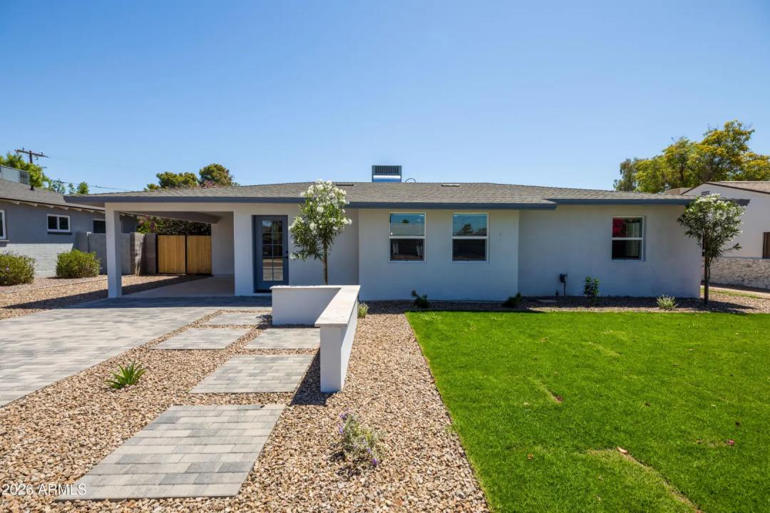 Real Estate Picture 36