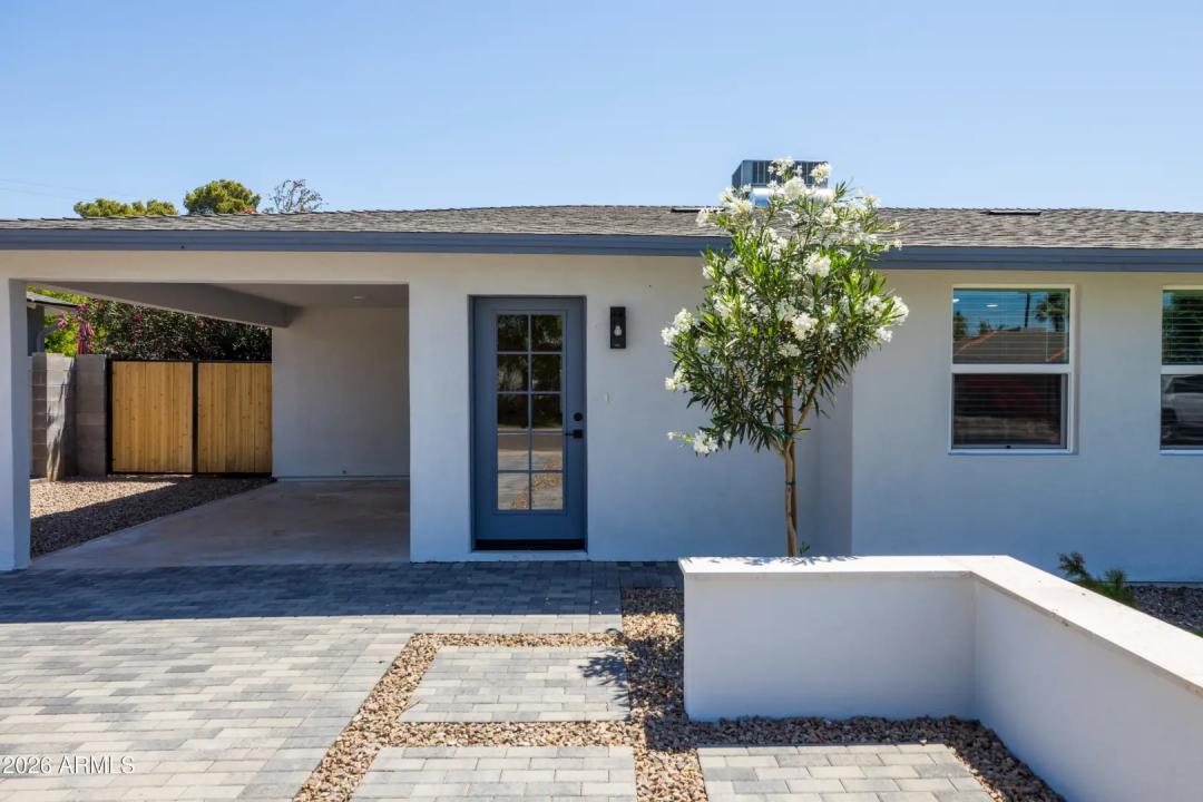 Real Estate Picture 2
