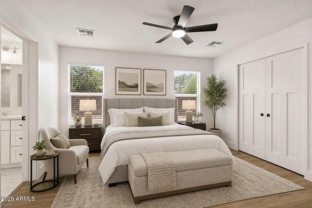 Real Estate Picture 14