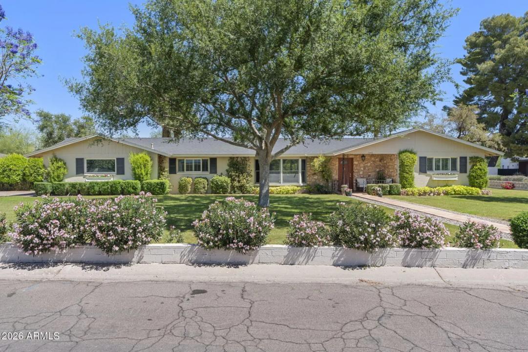 Real Estate Picture 2