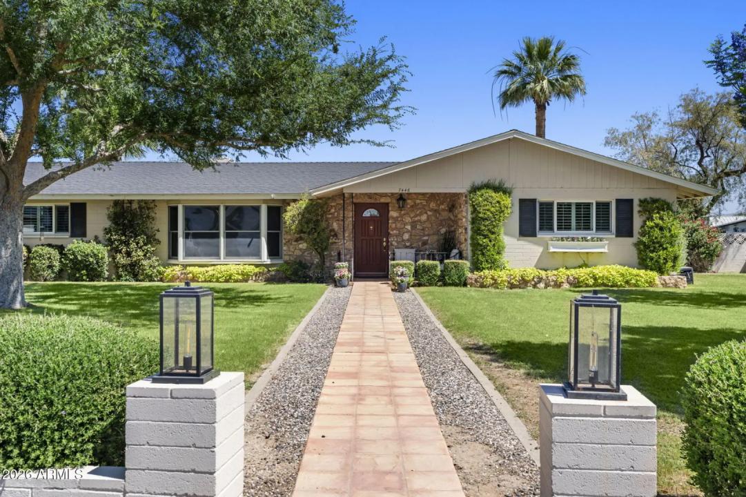 Real Estate Picture 1