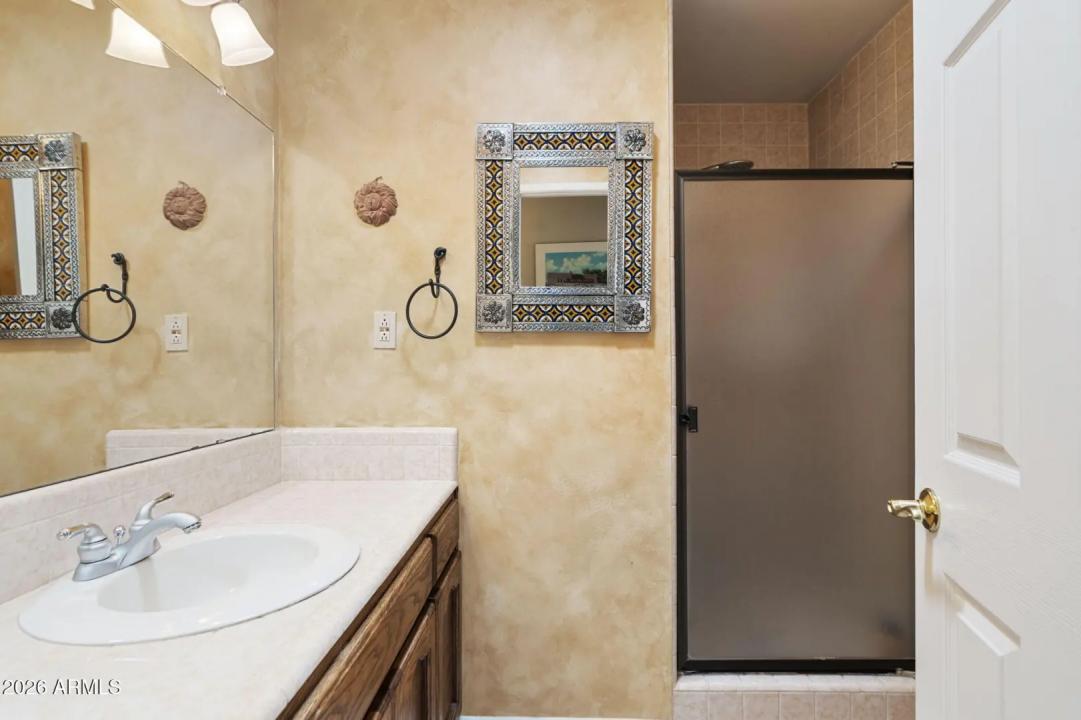 Real Estate Picture 20