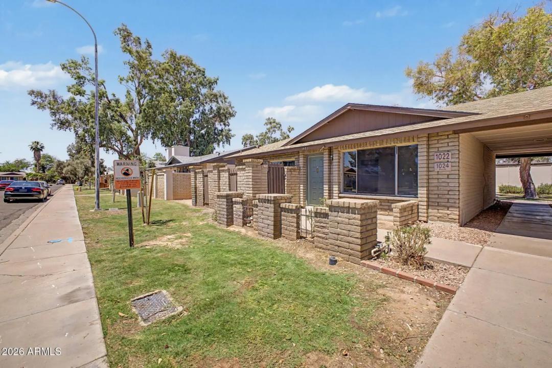 Real Estate Picture 2