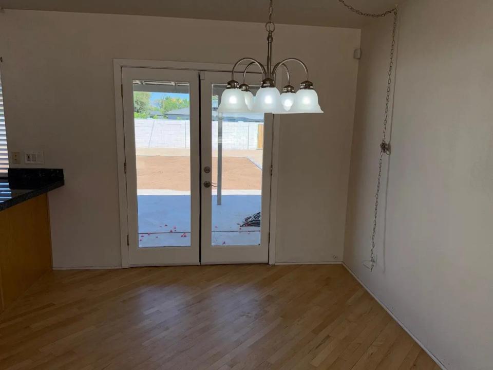 Real Estate Picture 5