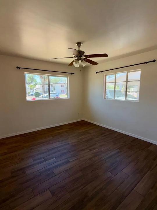 Real Estate Picture 9