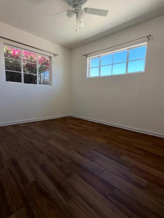 Real Estate Picture 10