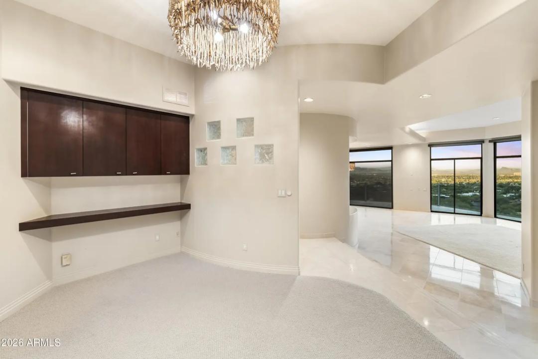 Real Estate Picture 21