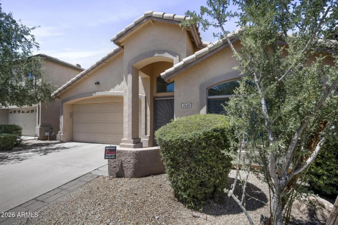 Real Estate Picture 7