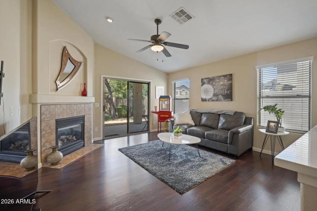 Real Estate Picture 2