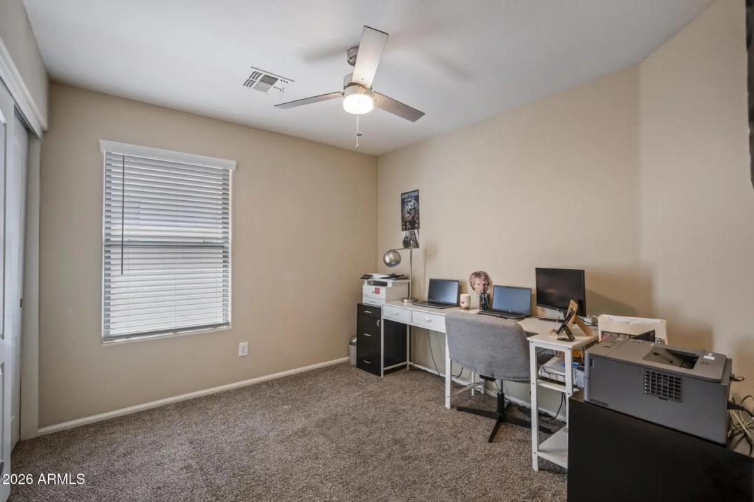 Real Estate Picture 22