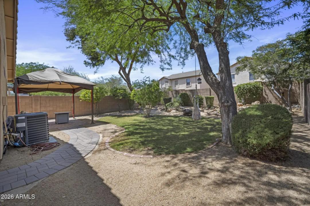 Real Estate Picture 31